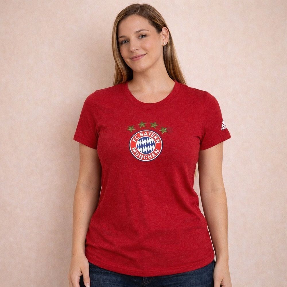 Adidas Women's Red FC Bayern Munich Futbol Soccer Tee Medium